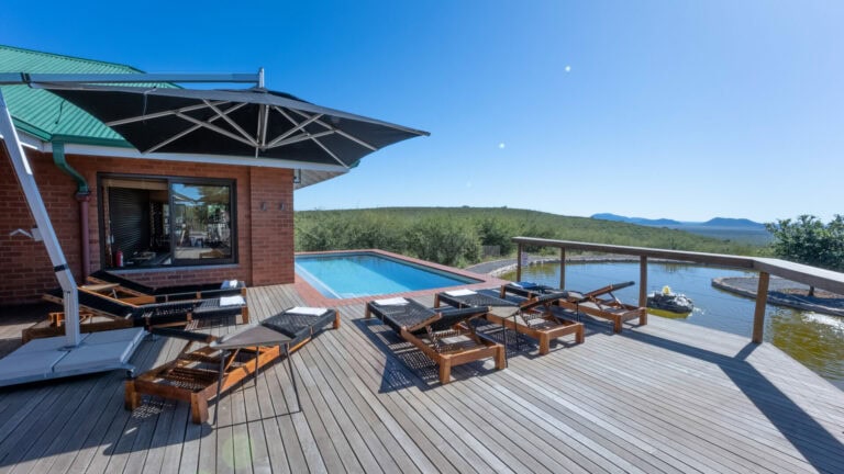 RockFig Lodge Deck