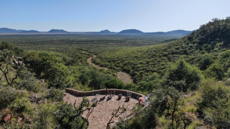 Rockfig Lodge Cliff