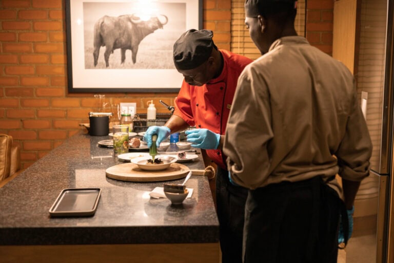 Rockfig Lodge Tau Chef
