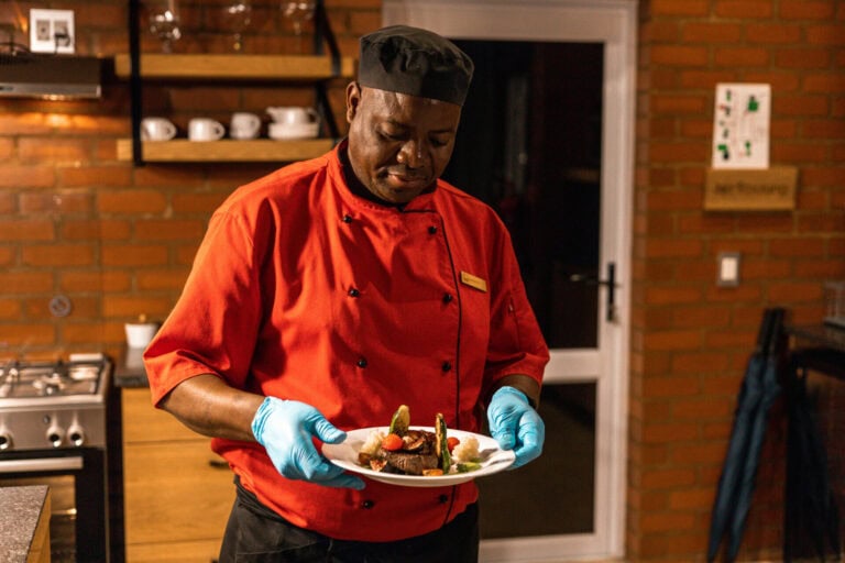 Rockfig Lodge Tau Chef