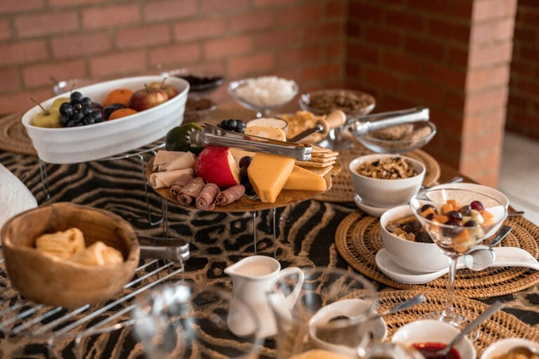 Rockfig Lodge Tau Food