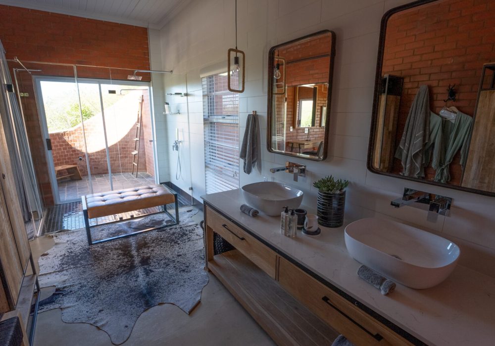 Tsukhudu Villa Bathroom