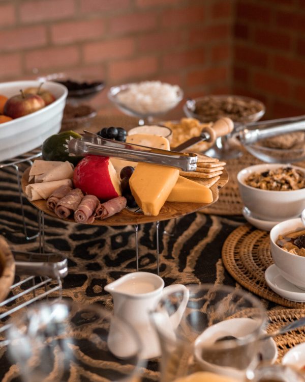 Rockfig Lodge Tau Food